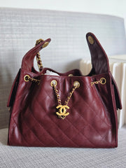 CHANEL 25 Size SMALL 25A 2025 Metiers d'art Collection BURGUNDY caviar aged GHW Hobo Bag